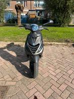 Zip 2t 50cc, motorisch nette staat., Fietsen en Brommers, Scooters | Piaggio, Ophalen, Tweetakt, Gebruikt, Maximaal 45 km/u