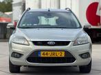 Ford Focus Wagon 1.8 Titanium Flexi Fuel | Navigatie | Parke, Auto's, Gebruikt, Zwart, 4 cilinders, Overige brandstoffen