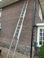 Aluminium ladder 3x9 sporten, Doe-het-zelf en Verbouw, Ladders en Trappen, Ophalen, Gebruikt, Ladder, Opvouwbaar of Inschuifbaar