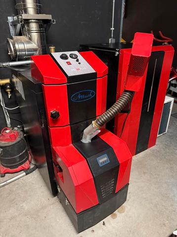 Cv Pelletkachel Attack Pell 30 Plus 30kw + Bunker/Vijzel beschikbaar voor biedingen