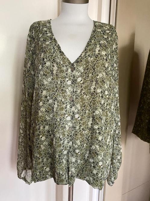 blousetop 44/46 groen/creme, Kleding | Dames, Blouses en Tunieken, Zo goed als nieuw, Maat 42/44 (L), Groen, Verzenden