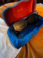 Gucci sunglasses, Ophalen of Verzenden, Zo goed als nieuw, Zwart, Overige merken