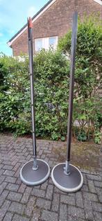 2 x standaard, in hoogte verstelbaar. En RVS-standaard, Ophalen, Gebruikt