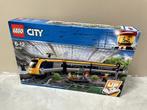 60197 - Lego passagiers trein (nieuw in gesealde doos), Kinderen en Baby's, Speelgoed | Duplo en Lego, Ophalen of Verzenden, Nieuw