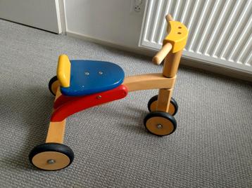 Houten loopfiets van het merk I'm Toy beschikbaar voor biedingen