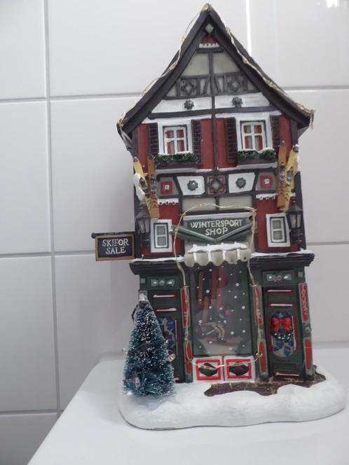 Luville Kerstdorp   Wintersport Shop  --  1113122, Diversen, Kerst, Zo goed als nieuw, Verzenden