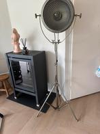 Industriele vloerlamp op statief., Huis en Inrichting, Ophalen, Zo goed als nieuw