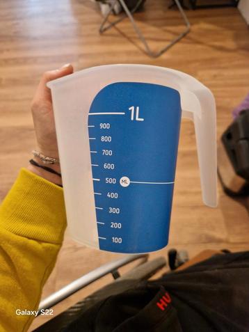 Maatbeker  beschikbaar voor biedingen