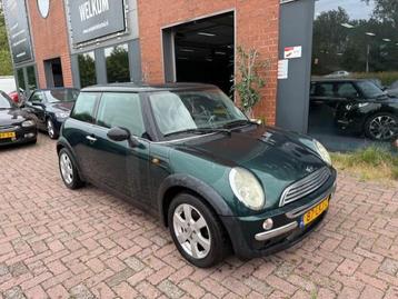 Mini Mini 1.6 One Salt Airo beschikbaar voor biedingen