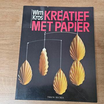 Kreatief met Papier - Wim Kros - Knutselboek beschikbaar voor biedingen