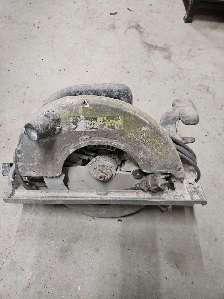 Makita Cirkelzaag - 10cm zaagdiepte (zonder blad), Doe-het-zelf en Verbouw, Gereedschap | Zaagmachines, Ophalen of Verzenden