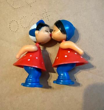 Vintage Magnetische kus poppetjes kissingdolls w. Germany beschikbaar voor biedingen