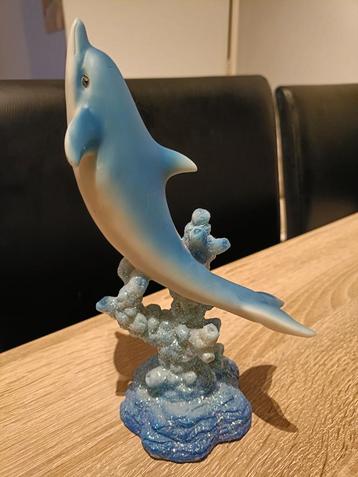 Dolfijnenbeeldje! beschikbaar voor biedingen