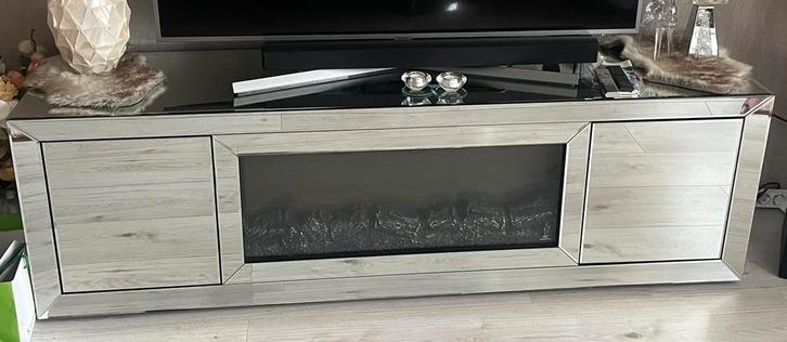 Spiegelglas Dressoir met Sfeerhaard Eric kuster style, Huis en Inrichting, Kasten | Dressoirs, Gebruikt, 150 tot 200 cm, 25 tot 50 cm