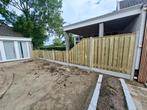 Lage 21 planks hout/beton tuinafscheiding prijs per meter., Ophalen, Minder dan 3 meter, Nieuw, 2 meter of meer