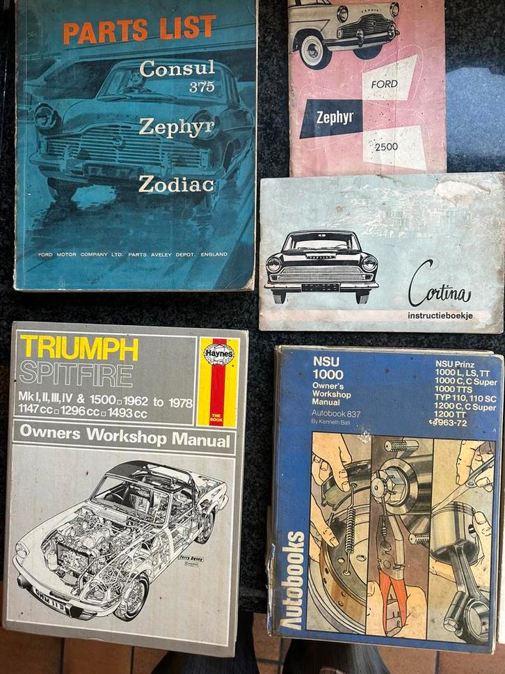 Oldtimer auto boeken Ford Triumph NSU, Boeken, Auto's | Boeken, Gelezen, Overige merken, Ophalen