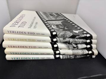Verzameling 'Verleden Tijd' boeken - 5 stuks beschikbaar voor biedingen