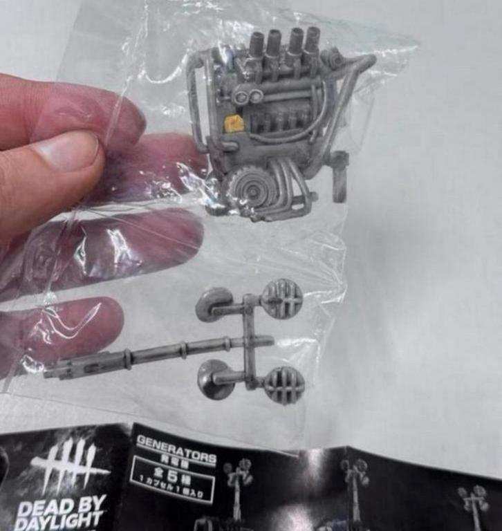 DEAD BY DAYLIGHT GENERATOR Gachapon - Capsule props model, Verzamelen, Poppetjes en Figuurtjes, Nieuw, Ophalen of Verzenden
