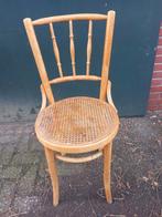 Thonetstoel, Ophalen