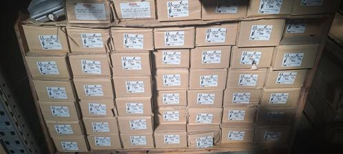 Led t5 armaturen! Gaan weg ivm nieuwe voorraad, Huis en Inrichting, Woonaccessoires | Kisten, Zo goed als nieuw, Minder dan 50 cm
