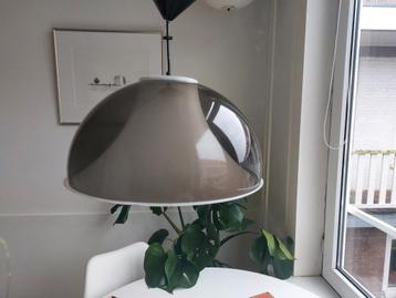 Prachtige vintage hanglamp  beschikbaar voor biedingen