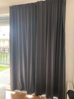 Vier grijze zonwerende en verduisterende gordijnen te koop, Ophalen of Verzenden, Zo goed als nieuw, Grijs, 200 cm of meer