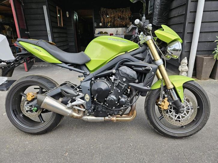 Triumph Street Triple 675 groen uit 2010, Motoren, Motoren | Triumph, Particulier, Naked bike, meer dan 35 kW, 3 cilinders, Ophalen