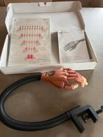 Nailtrainer Oefenhand, Sieraden, Tassen en Uiterlijk, Uiterlijk | Cosmetica en Make-up, Bruin, Ophalen of Verzenden, Zo goed als nieuw