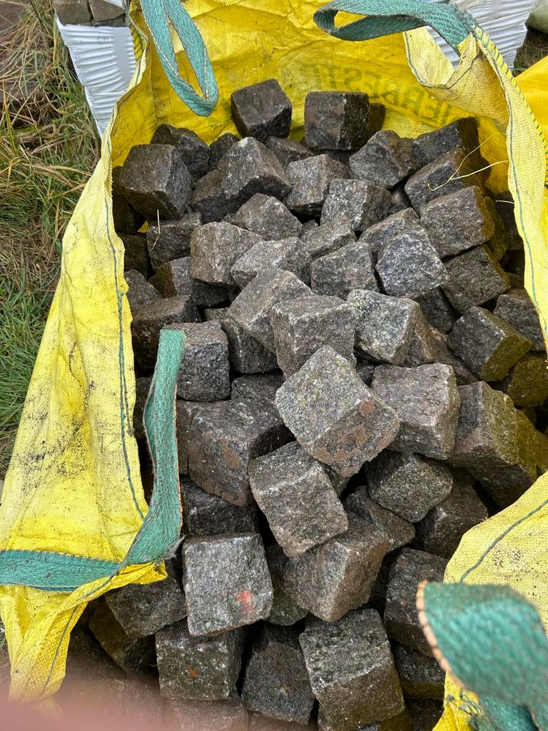 Graniet Keitjes 1,5 big bag  - Tuin & Oprit, Tuin en Terras, Gebruikt, Graniet, Ophalen of Verzenden, Kei