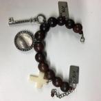 Mooie Zelfgemaakte Armband met Leuke Accessoires, Verzenden, Zo goed als nieuw, Overige materialen