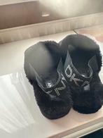 DKNY Pantoffels Dames - Zo Goed Als Nieuw - Maat 37, Ophalen of Verzenden, Zo goed als nieuw, Zwart, Pantoffels of Sloffen