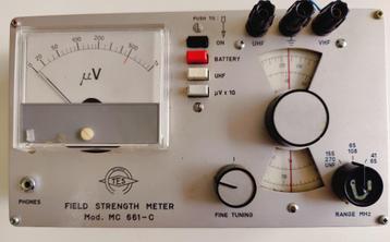 Field Strength Meter VHF-UHF beschikbaar voor biedingen