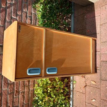 Houten  speelgoed koelkast beschikbaar voor biedingen