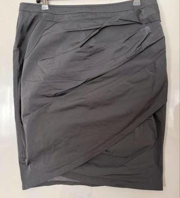 Van der Mark rok grijs maat 42/44 [DM] beschikbaar voor biedingen