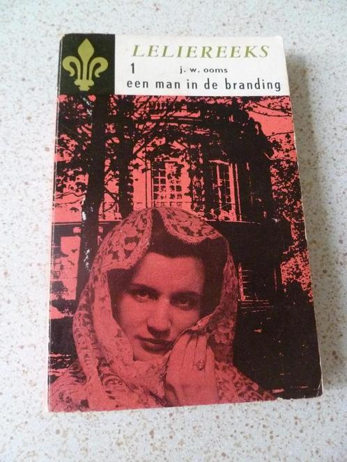 Een man in de branding; J.W. Ooms (deel 1), Boeken, Romans, Gelezen, Ophalen