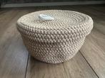Nieuw gevlochten mand met deksel rond wit beige, Huis en Inrichting, Woonaccessoires | Schalen en Manden, Overige materialen, Mand