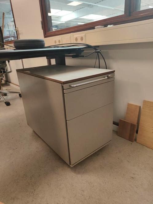 Archiefkast dit weekend ophalen!, Huis en Inrichting, Kasten | Roldeurkasten en Archiefkasten, Zo goed als nieuw, Minder dan 100 cm