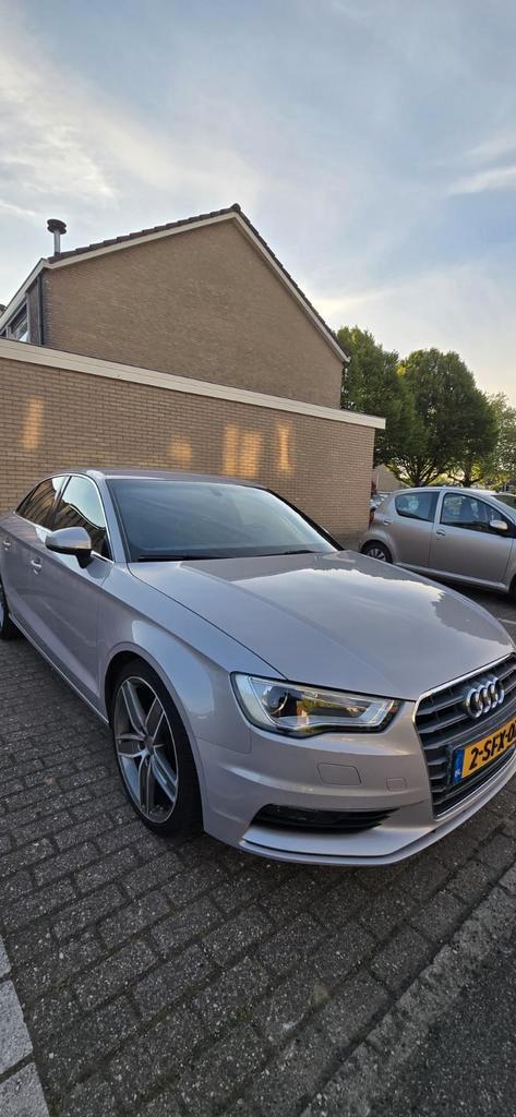 Audi A3 1.4 Tfsi COD Sedan S-tronic 2013 Grijs Pro Line Plus, Auto's, Audi, Particulier, A3, Benzine, A, Sedan, Automaat, Origineel Nederlands