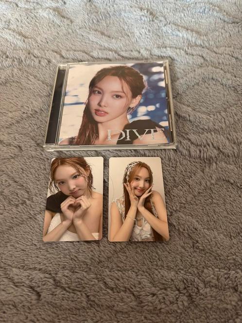 Twice Dive Japan album solo jacket Nayeon versie, Verzamelen, Muziek, Artiesten en Beroemdheden, Zo goed als nieuw, Foto of Kaart