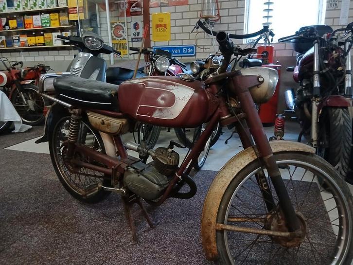 Ducatie Brommer - Oldtimer, Fietsen en Brommers, Brommers | Oldtimers, Ophalen