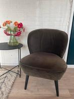 Woood Stoeltje - Klein & Stijlvol, Ophalen, Zwart, Zo goed als nieuw, Eén