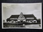 HOLWERD Tehuis voor ouden van dagen. 1952 melkbussen, Ophalen of Verzenden, 1940 tot 1960, Friesland