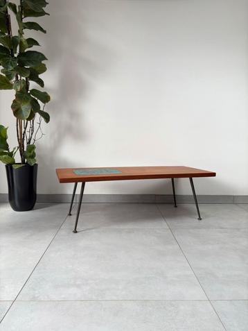Vintage Salontafel Louis van Teeffelen Webe nr.16 beschikbaar voor biedingen