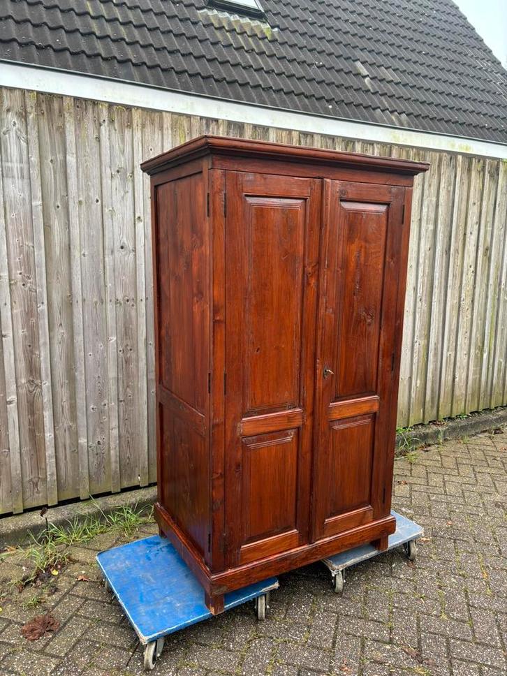 Computerkast /tv kast teak koloniaal erg leuke kast, Huis en Inrichting, Kasten | Computermeubels, Gebruikt, 170 cm of meer, 70 tot 120 cm