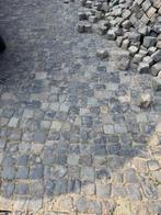 Supermooie kleine antieke afgesleten basalt keitjes +/-11x9, Gebruikt, Klinkers, Caspar@destenenman.nl, Ophalen