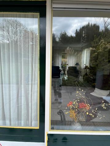 Schilder / Schimmelbestrijder / schoonmaker beschikbaar voor biedingen