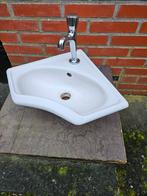 Fonteintje, met kraan, Ophalen, Minder dan 50 cm, Minder dan 100 cm, Wasbak of Wastafel