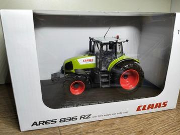 Te koop UH Claas Ares 836 RZ met frontgewicht Gelimiteerd. beschikbaar voor biedingen