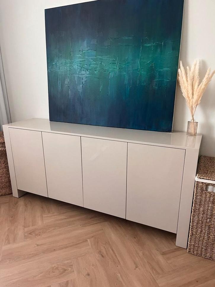 Dressoir Liv van Westwing in beige, Huis en Inrichting, Kasten | Dressoirs, Gebruikt, 150 tot 200 cm, 25 tot 50 cm, Met deur(en)