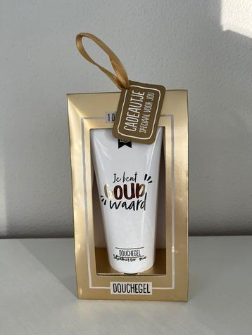 Douchegel Goud waard in cadeauverpakking Nieuw! beschikbaar voor biedingen